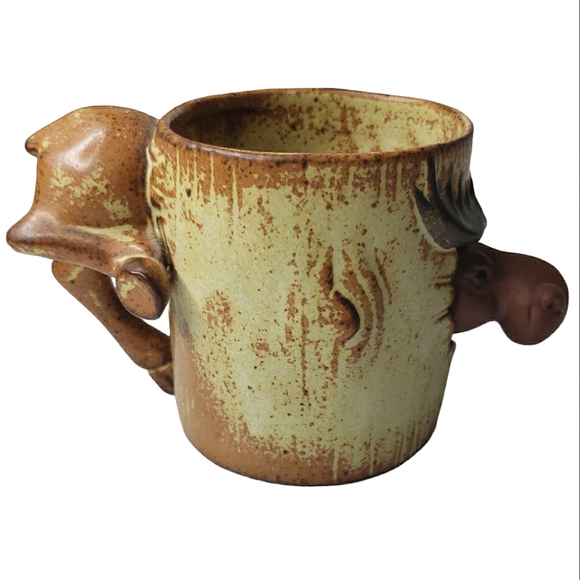Vintage Novelty 3-D Moose Through Tree Trunk Stoneware Farm Gorp Mug - Picture 5 of 7